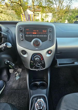 Peugeot 108 cena 29900 przebieg: 54100, rok produkcji 2016 z Lędziny małe 211